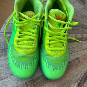 Size 8 Puma